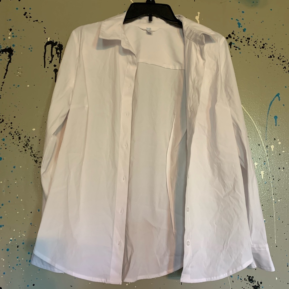 Time & Tru Button Up Shirt